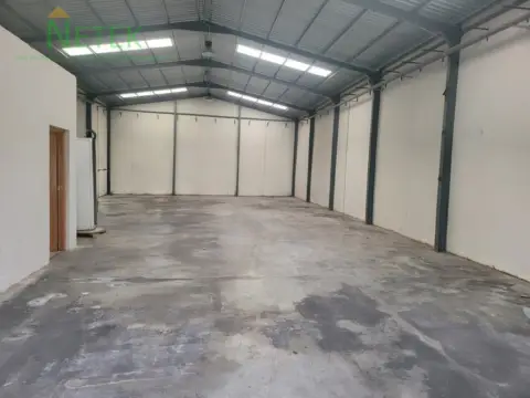 Nave industrial en El Romeral