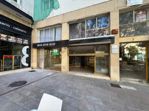 Local comercial en Eixample