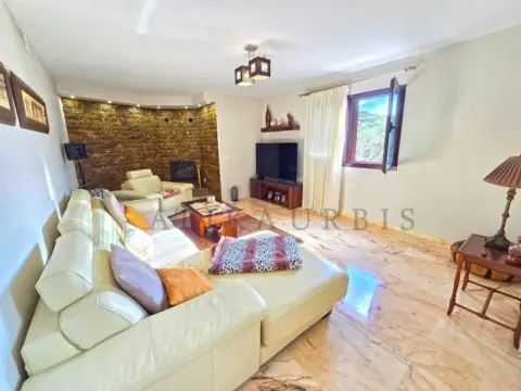 Casa adosada en Colmenar