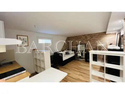 Estudio en Núcleo Urbano