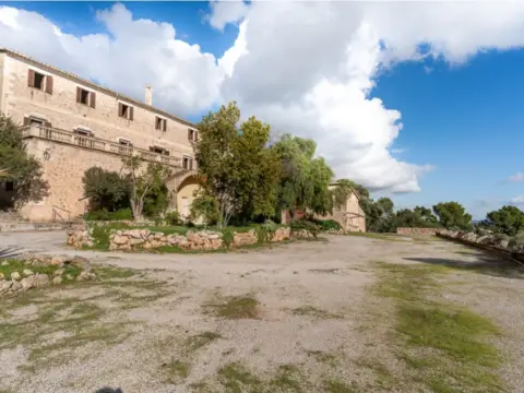 Casa rústica en Son Serra - Sa Vileta