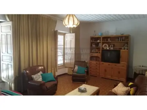 Casa en calle del Monte, 51