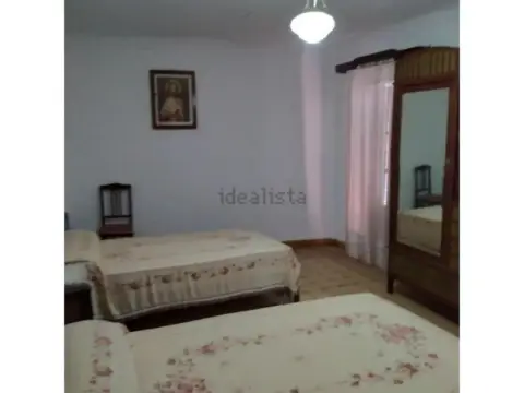 Casa en Hinojosas de Calatrava