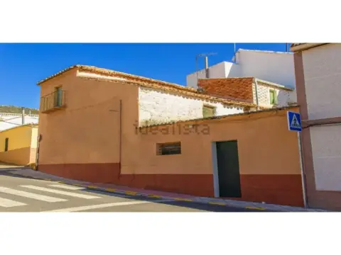 Casa rústica en Hinojosas de Calatrava