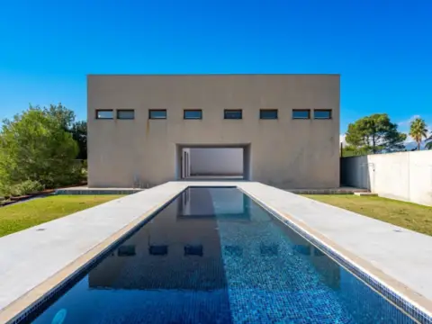 Casa rústica en Búger