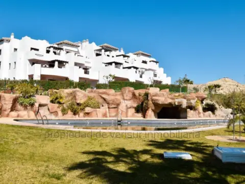 Apartamento en Avenida Alcazaba, 115