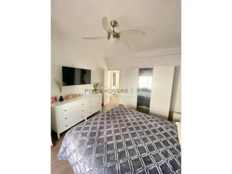 Casa en calle calle Mur, Del, nº 1