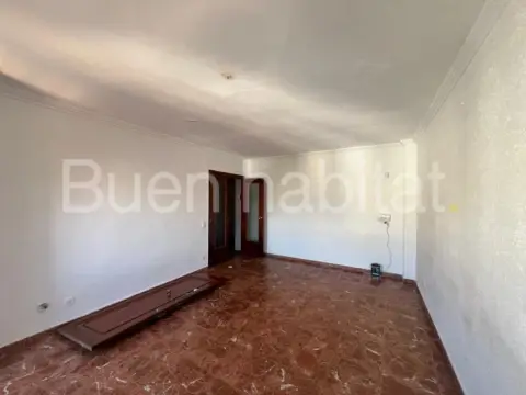 Piso en Carrer de l'Indústria, 6