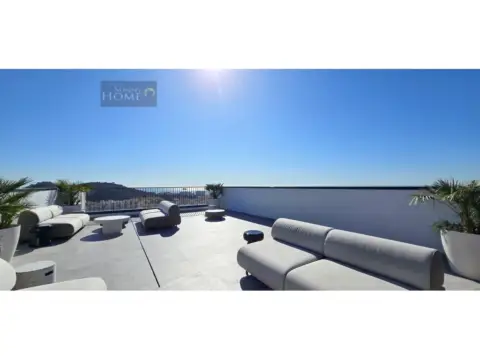 Piso en Paseo de los Martiricos, 2