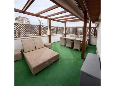 Dúplex en Valderas-Los Castillos-Parque Lisboa