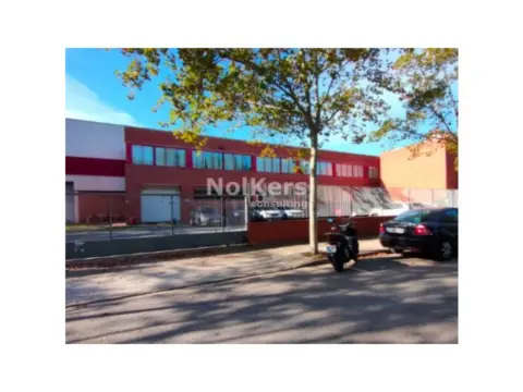 Nave industrial en Llevant