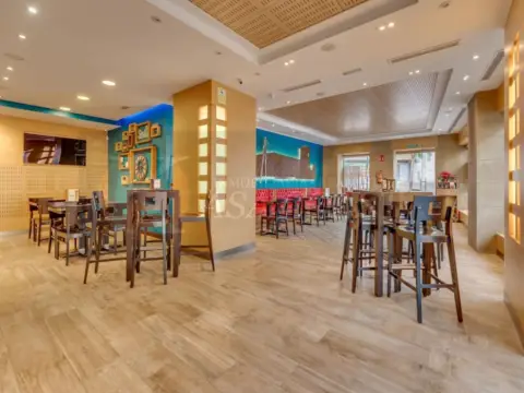 Local comercial en Las Lagunas