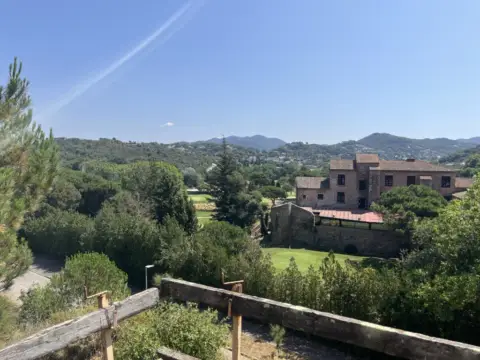 Chalet en Vallromanes