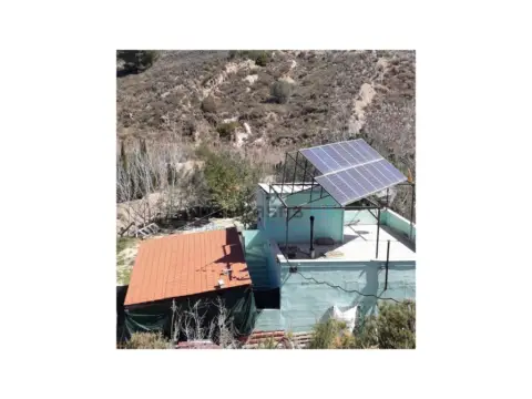 Casa en calle Poligono 4 Paraje 121 Oroque