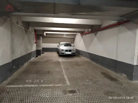 Garaje en Carrer de la Física, 12