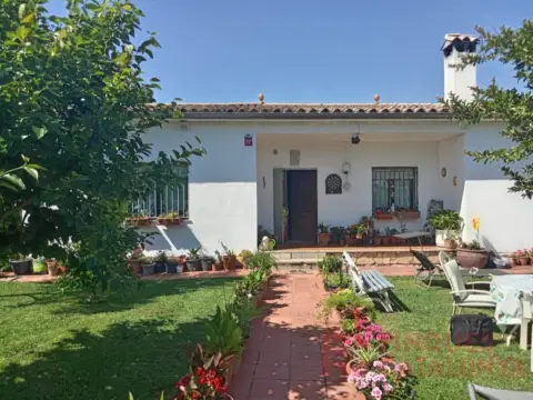 Casa en Vilobí d'Onyar