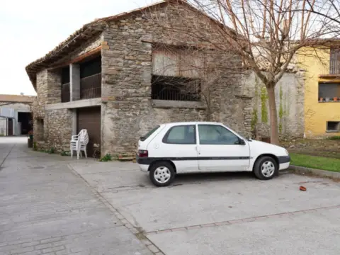 Edificio en Foradada del Toscar