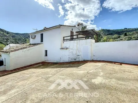 Finca rústica en Comares