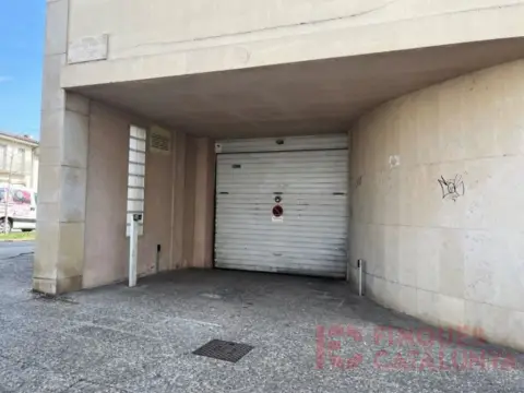 Garaje en Fontajau-Domeny-Taialà
