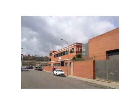 Nave industrial en Centre