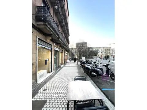 Local comercial en Egia