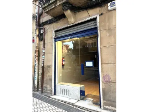 Local comercial en Egia