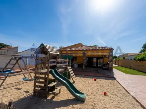 Chalet en El Viso de San Juan