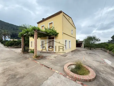 Chalet en El Respirall-Santa Maria de Bonaire-El Racó