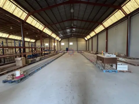 Nave industrial en Avenida de Francisco Jimeno Sola