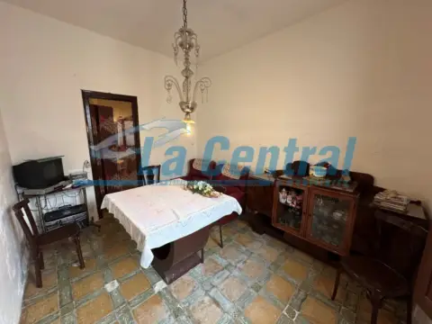Casa en calle Plaza Juan Carlos I, nº 5