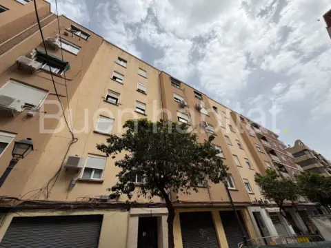 Piso en Carrer de Carolina Álvarez, 9