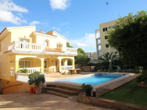 Chalet en Palmanova-Son Caliu