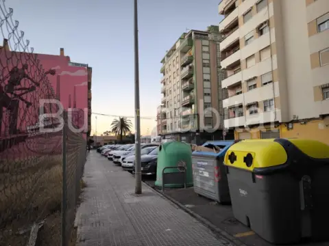 Terreno en Avenida Nueve de Octubre, 135