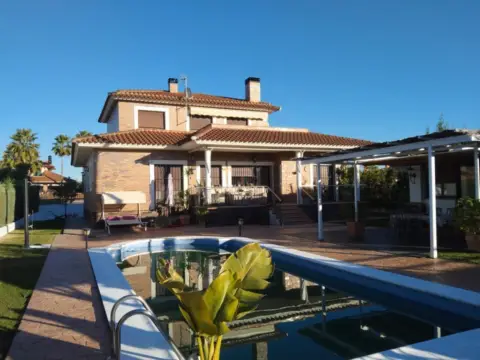 Chalet en Golf Guadiana-Cerro Gordo