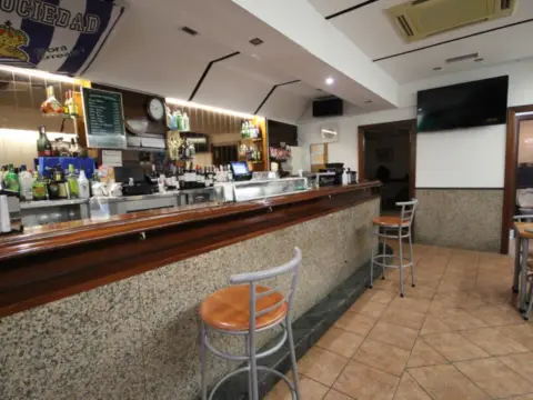 Local comercial en Bidebieta