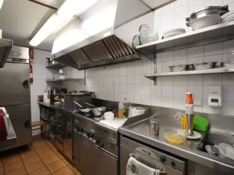 Local comercial en Bidebieta