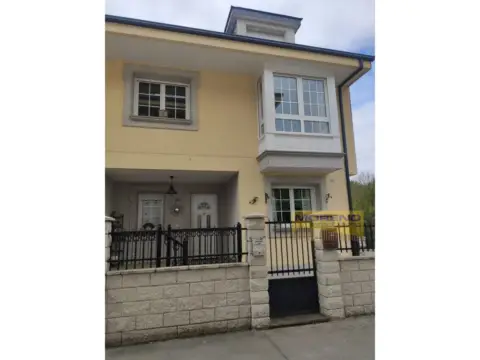 Chalet en Sarria