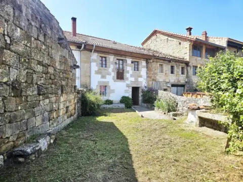 Casa en Alfoz de Santa Gadea