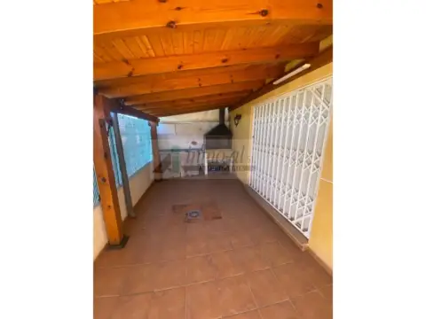Casa adosada en La Platja-Ben Afeli