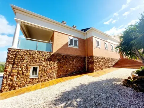 Chalet en Las Vaguadas-Carretera de Valverde