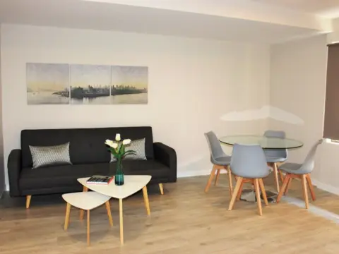 Apartamento en Huerta Rosales-Valdepasillas