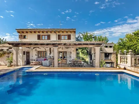 Casa rústica en Santa Maria del Camí