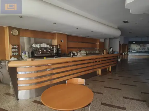 Local comercial en As Travesas-Balaídos