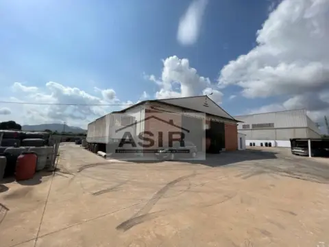 Nave industrial en Albuixarres