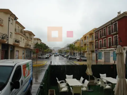 Local comercial en calle de Lope de Vega