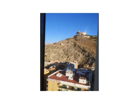 Ático en calle de Agustín Olivert