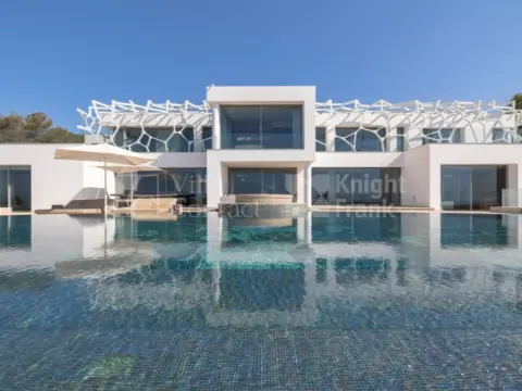 Casa en Urbanización Roca Llisa