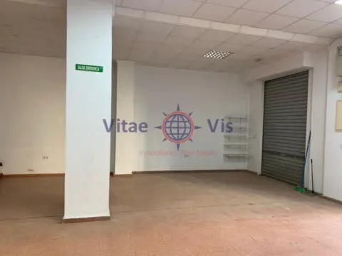 Local comercial en Alameda de Cervantes
