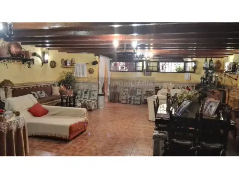 Casa en Quintanar de La Orden