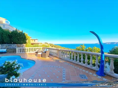 Casa en Grifeu